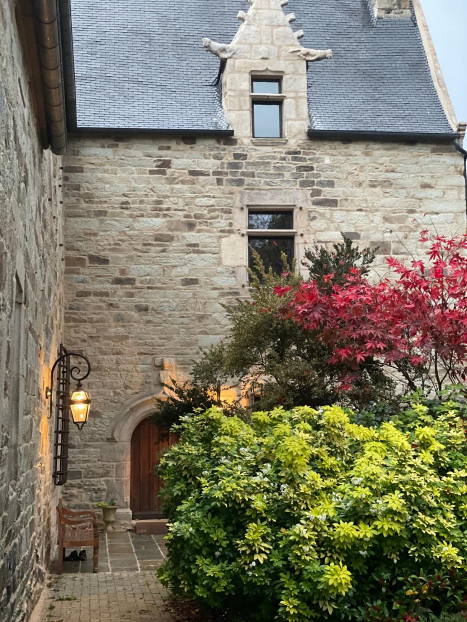Manoir Medieval Du XV Ieme Siecle Minihy-Tréguier Εξωτερικό φωτογραφία